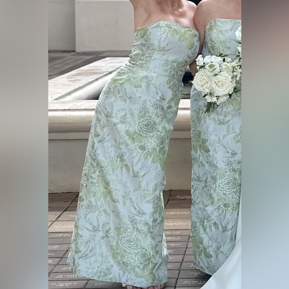 Lulakate spring green floral jacquard dress size 2